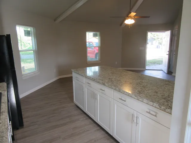 $1,195 | 1302 Grace Avenue, Unit A, Panama City, FL 32401