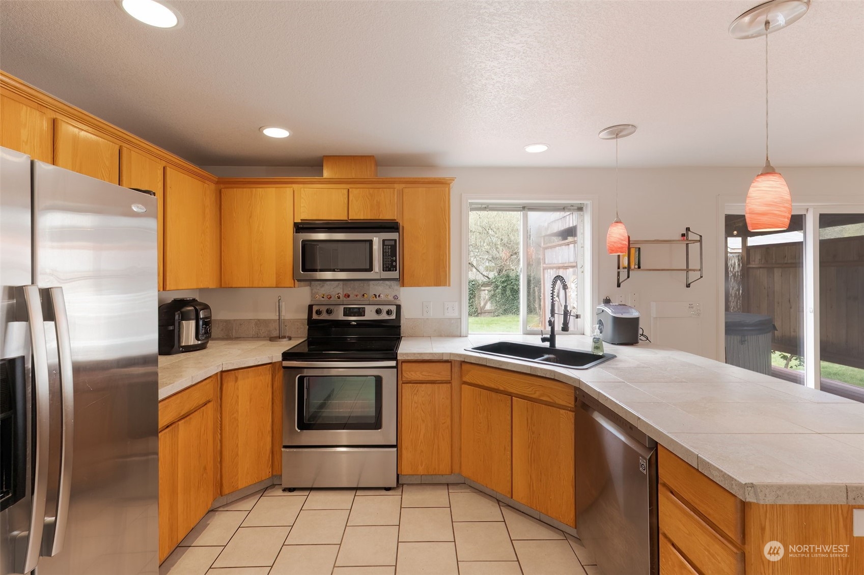 117 Oxford Road Longview, WA 98632 - Photo 12 of 40 Gallery Image 12