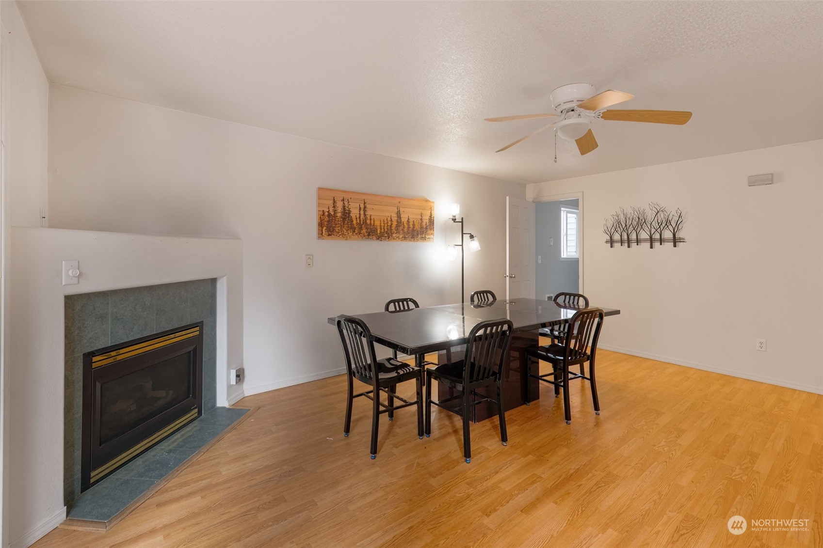 117 Oxford Road Longview, WA 98632 - Photo 8 of 40 Gallery Image 8