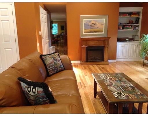 6 MacArthur Road Franklin, MA 02038 - Photo 18 of 30 Gallery Image 18