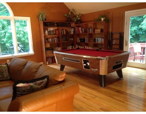 6 MacArthur Road Franklin, MA 02038 - Photo 21 of 30 Gallery Image 21