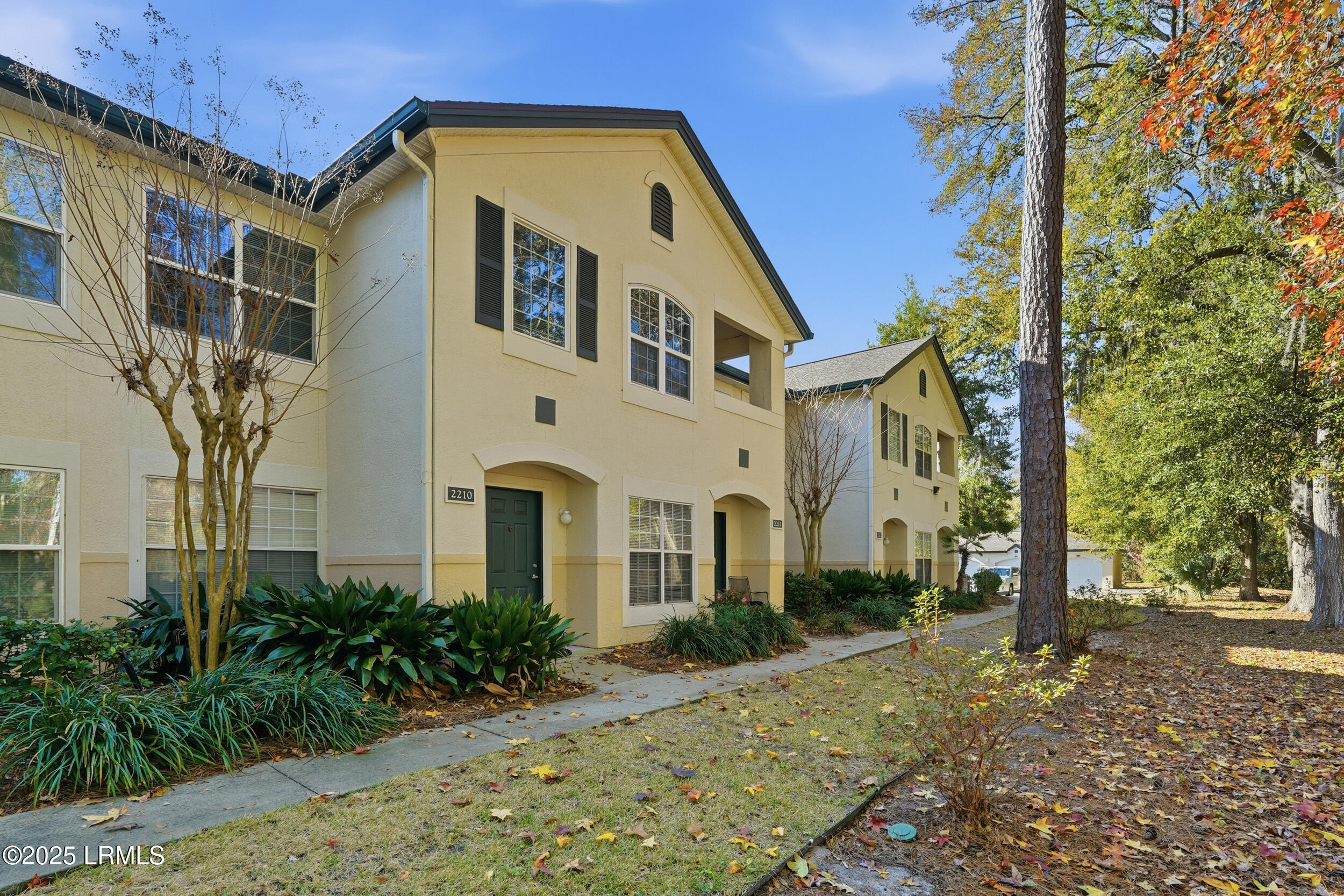 897 Fording Island Road, Unit 2210 Bluffton, SC 29910 - Photo 3 of 36 3_003_dsc08661