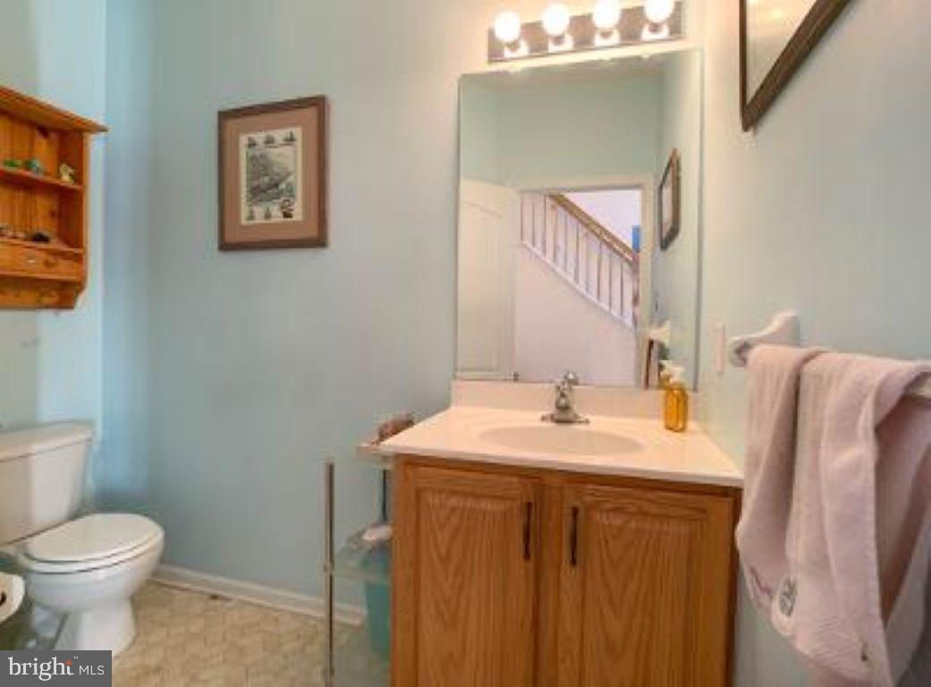 11 Wagon Road Lumberton, NJ 08048 - Photo 15 of 34 Powder room