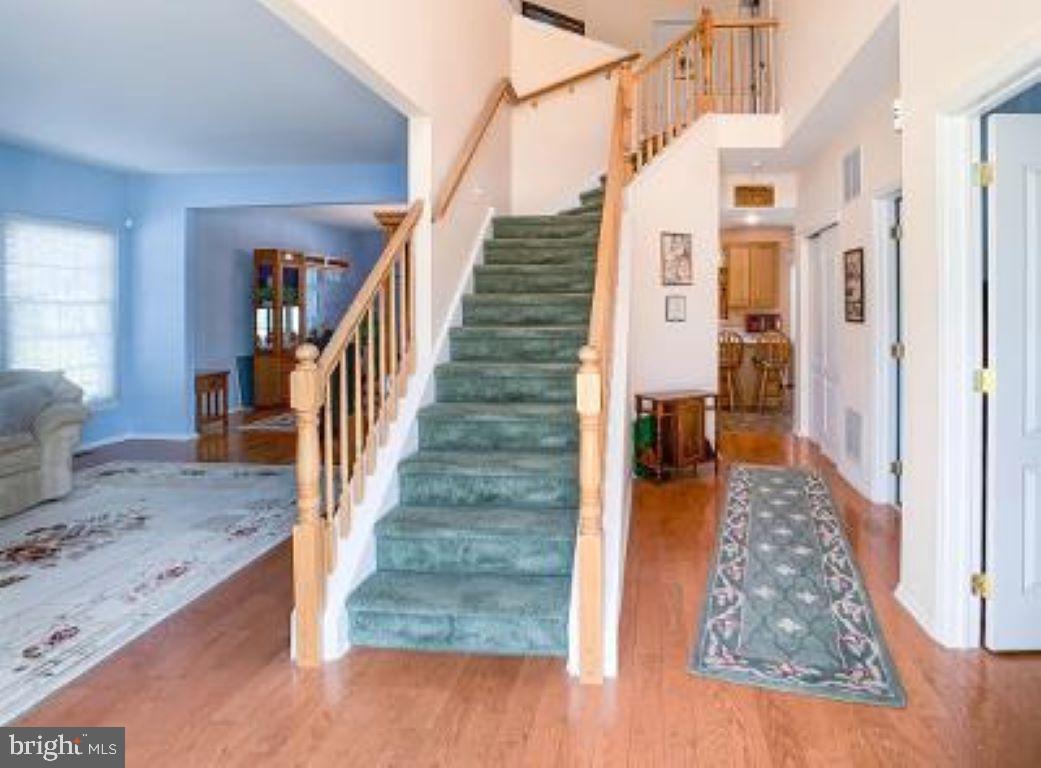 11 Wagon Road Lumberton, NJ 08048 - Photo 17 of 34 foyer