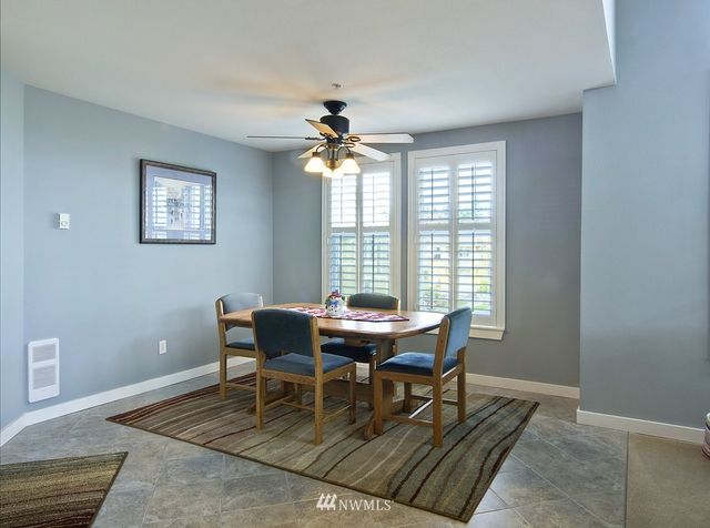 $270,000 | 7713 Fairway Avenue Southeast, Unit 202, Snoqualmie, WA 98065