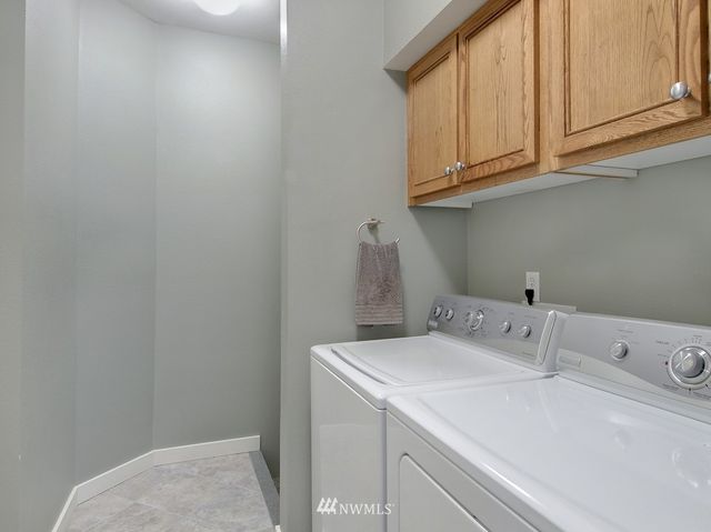 $270,000 | 7713 Fairway Avenue Southeast, Unit 202, Snoqualmie, WA 98065