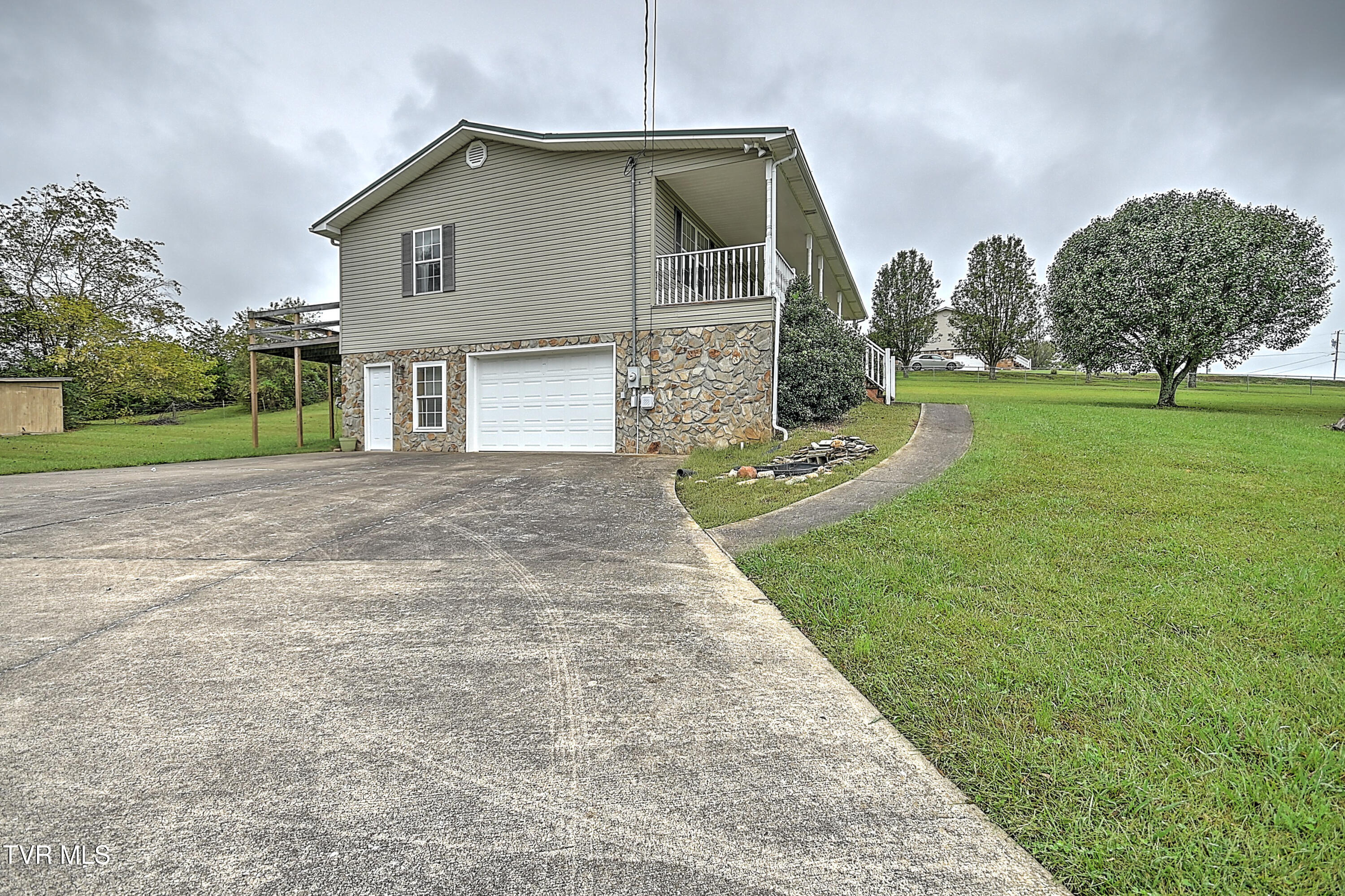 1985 Debusk Road Greeneville, TN 37743 - Photo 28 of 29 28