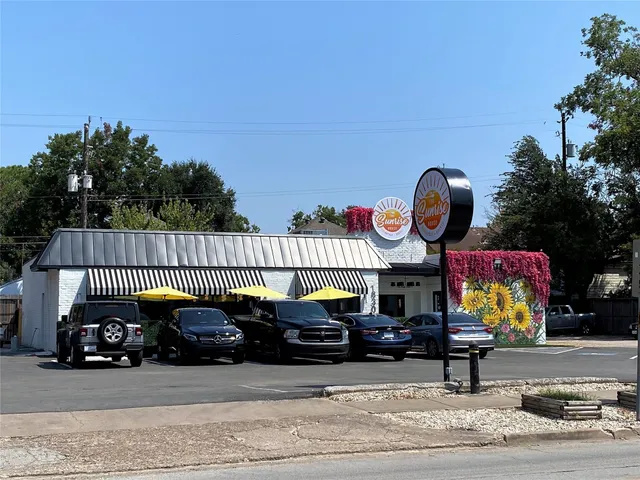 $3,500 | 4116 McDuffie Street, Houston, TX 77098