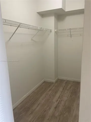 $285,000 | 520 Southeast 5th Avenue, Unit 1607, Fort Lauderdale, FL 33301