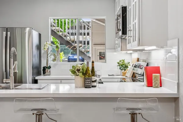 $589,000 | 827 VÃa Casitas, Greenbrae, CA 94904