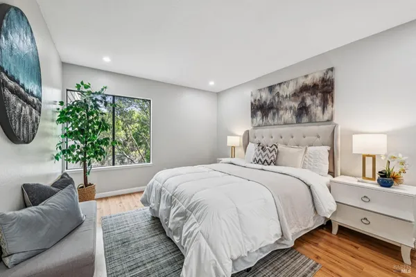 $589,000 | 827 VÃa Casitas, Greenbrae, CA 94904
