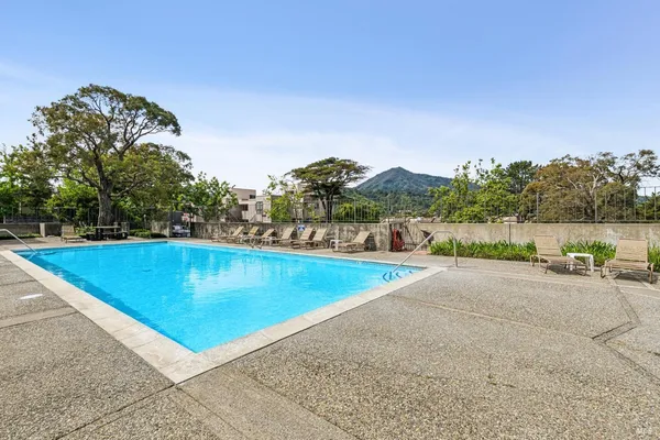 $589,000 | 827 VÃa Casitas, Greenbrae, CA 94904
