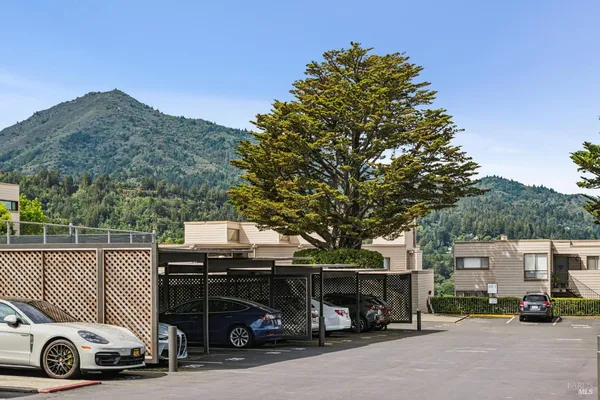$589,000 | 827 VÃa Casitas, Greenbrae, CA 94904