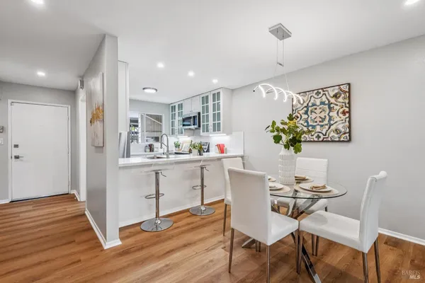 $589,000 | 827 VÃa Casitas, Greenbrae, CA 94904