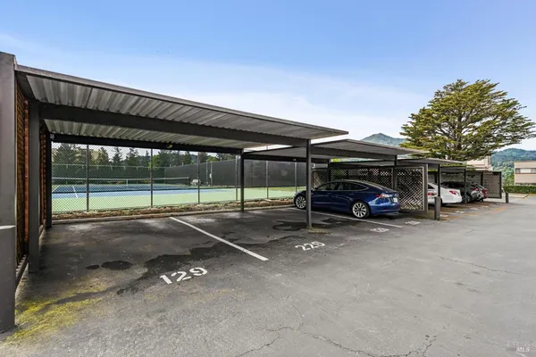 $589,000 | 827 VÃa Casitas, Greenbrae, CA 94904