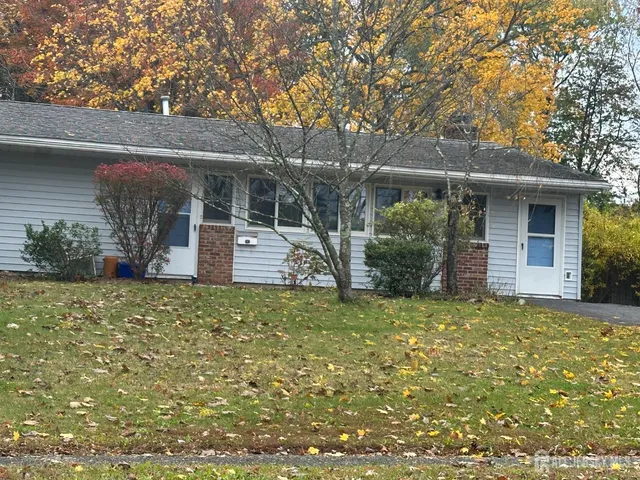 $549,900 | 22 Richford Road, Kendall Park, NJ 08824