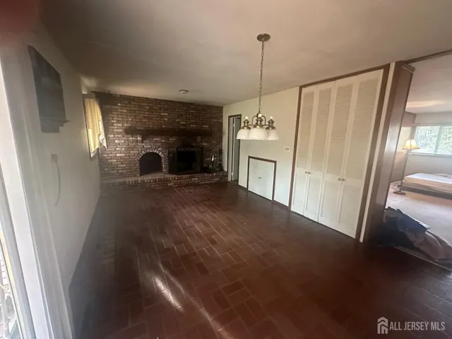 $549,900 | 22 Richford Road, Kendall Park, NJ 08824