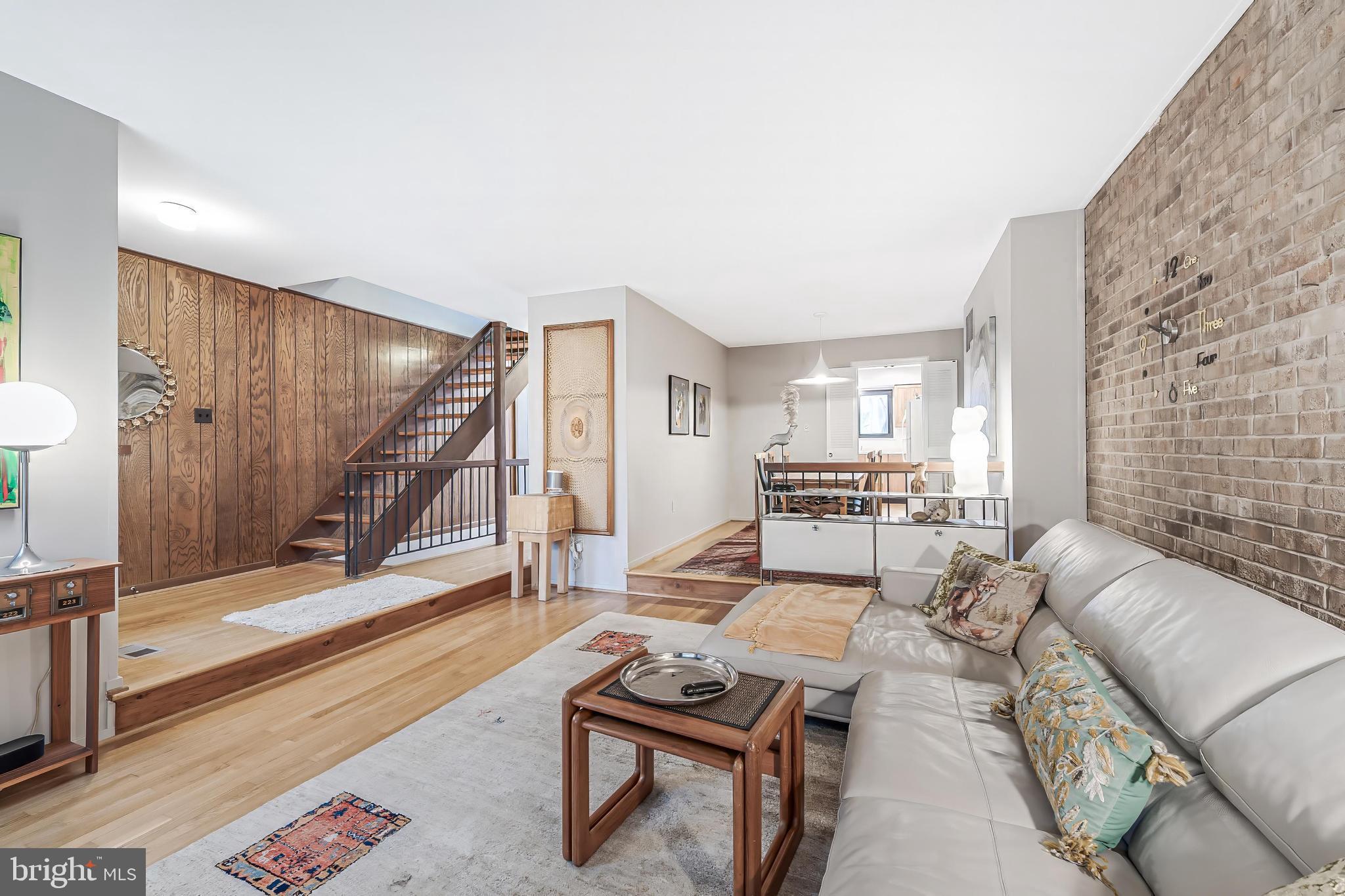 11915 Escalante Court Reston, VA 20191 - Photo 9 of 48