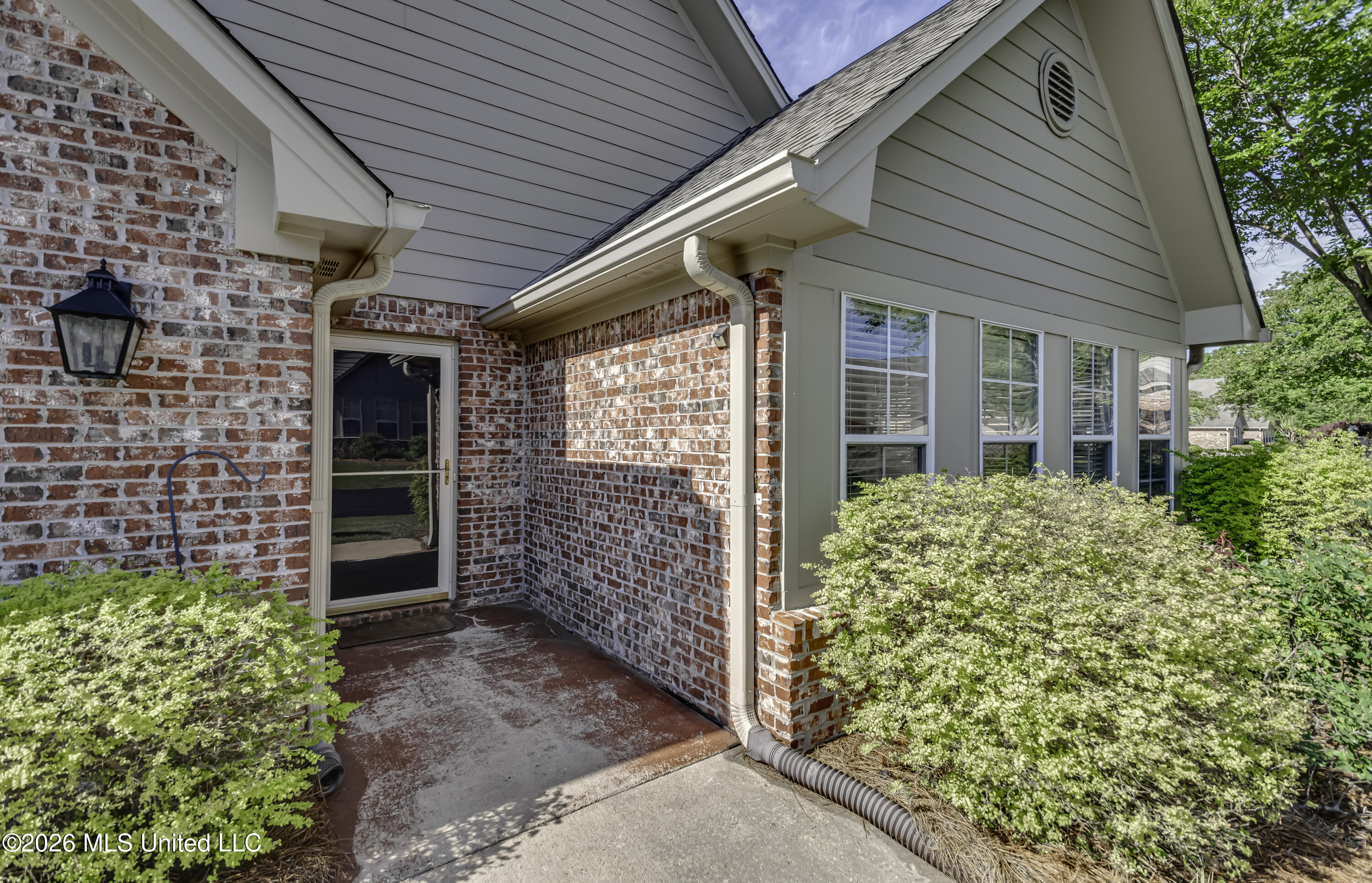 501 Charmant Place Ridgeland, MS 39157 - Photo 6 of 56 501 Charmont Pl--11