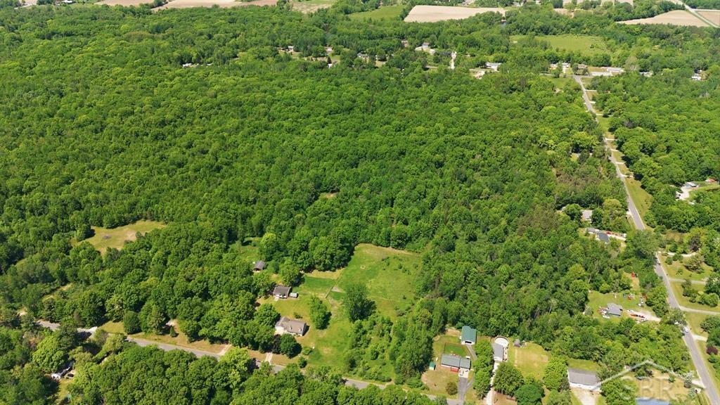419 East Bradford Road Midland, MI 48640 - Photo 44 of 47