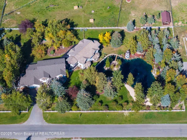 $2,250,000 | 1255 Lost Creek Road, Thayne, WY 83127