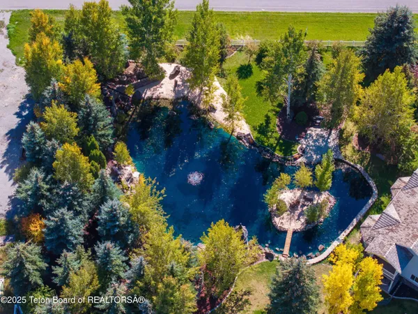 $2,250,000 | 1255 Lost Creek Road, Thayne, WY 83127