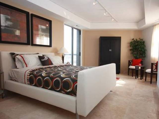 2500 South Halsted Street, Unit 5W Chicago, IL 60608 - Photo 8 of 10