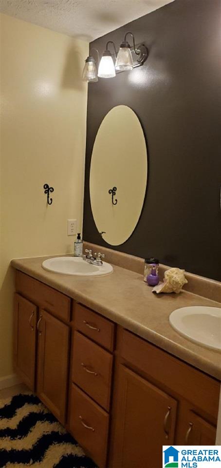 1807 Jim Thomas Road Hayden, AL 35079 - Photo 15 of 23