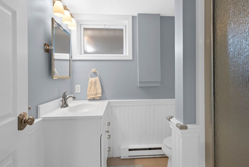 12 Barnes Road Hingham, MA 02043 - Photo 21 of 32 Gallery Image 21