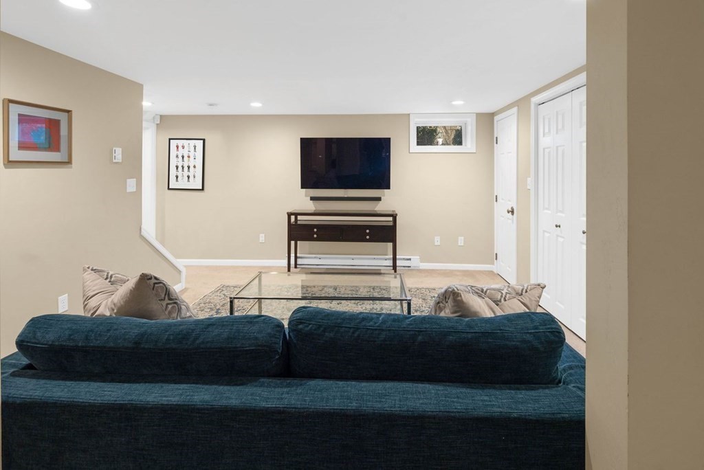 12 Barnes Road Hingham, MA 02043 - Photo 24 of 32 Gallery Image 24