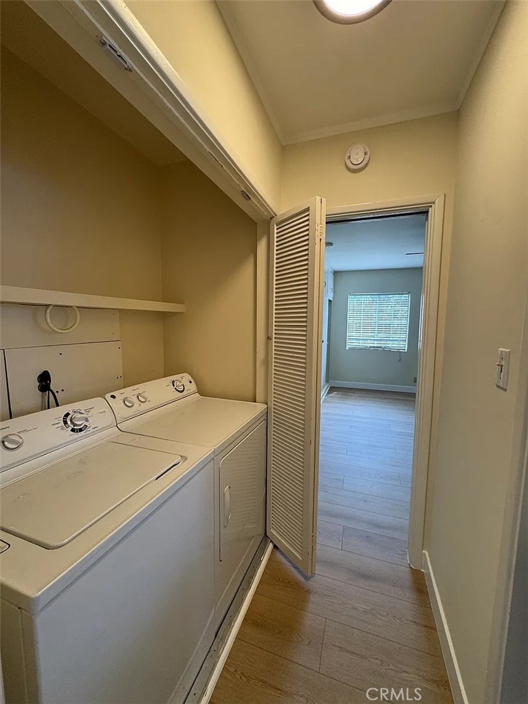 1852 Alpha Road Glendale, CA 91208 - Photo 18 of 29 a utility room with dryer and washer