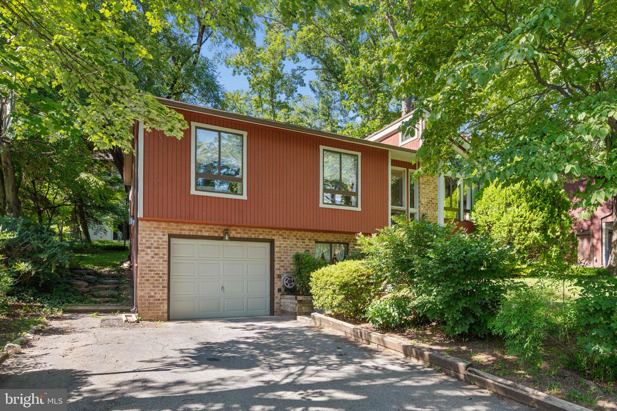 7004 Fox Chase Road New Market, MD 21774 - Photo 68 of 73 Exterior Front