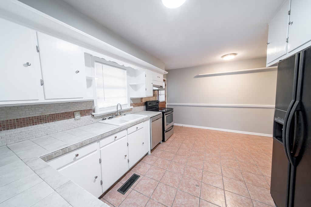 5839 Moon Road Columbus, GA 31909 - Photo 5 of 38 Gallery Image 5
