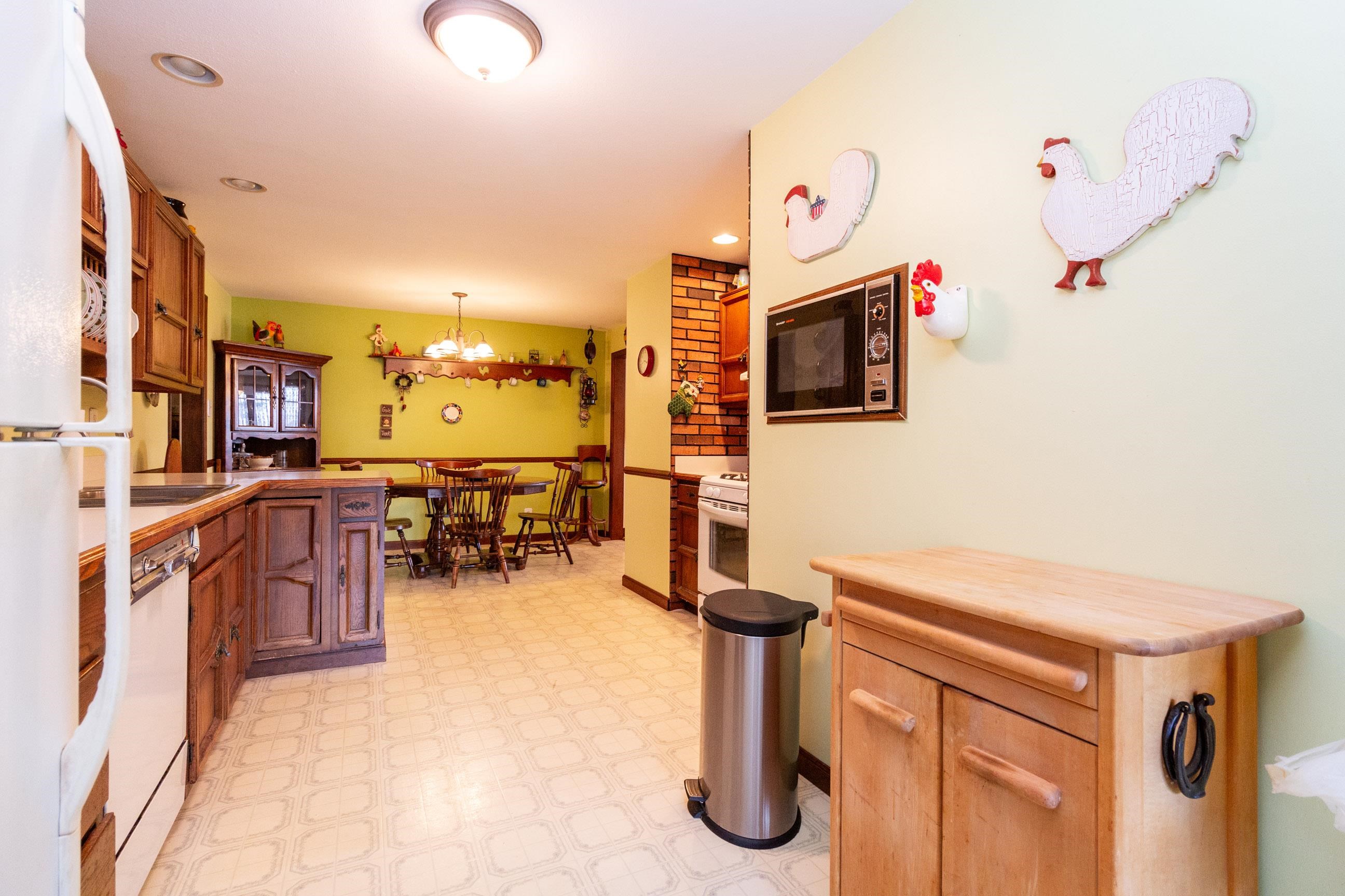 6185 Leix Road Mayville, MI 48744 - Photo 13 of 59 50161572-7c1ef255-2b08-48cf-b6b5-a994f80615dd.JPG