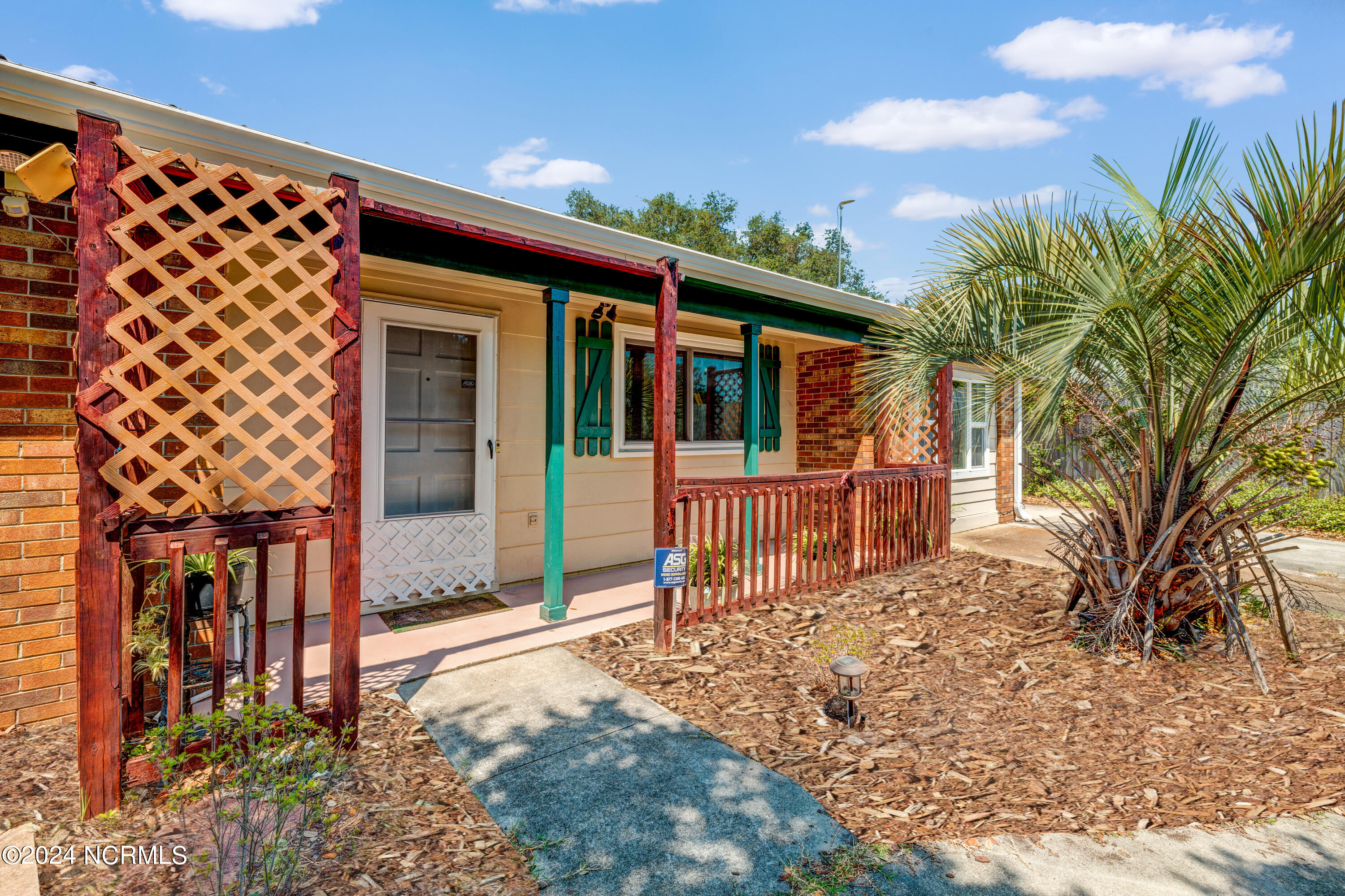 218 Cathay Road Wilmington, NC 28412 - Photo 3 of 45 FRONT
