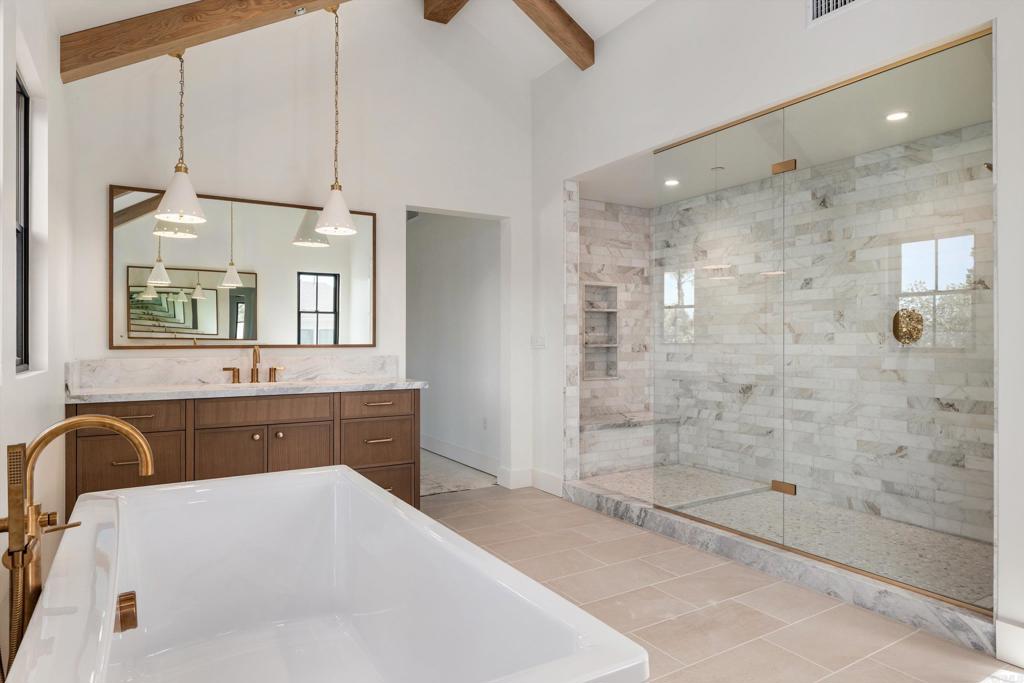 772 Conestoga Court Encinitas, CA 92024 - Photo 11 of 12 Primary Bath