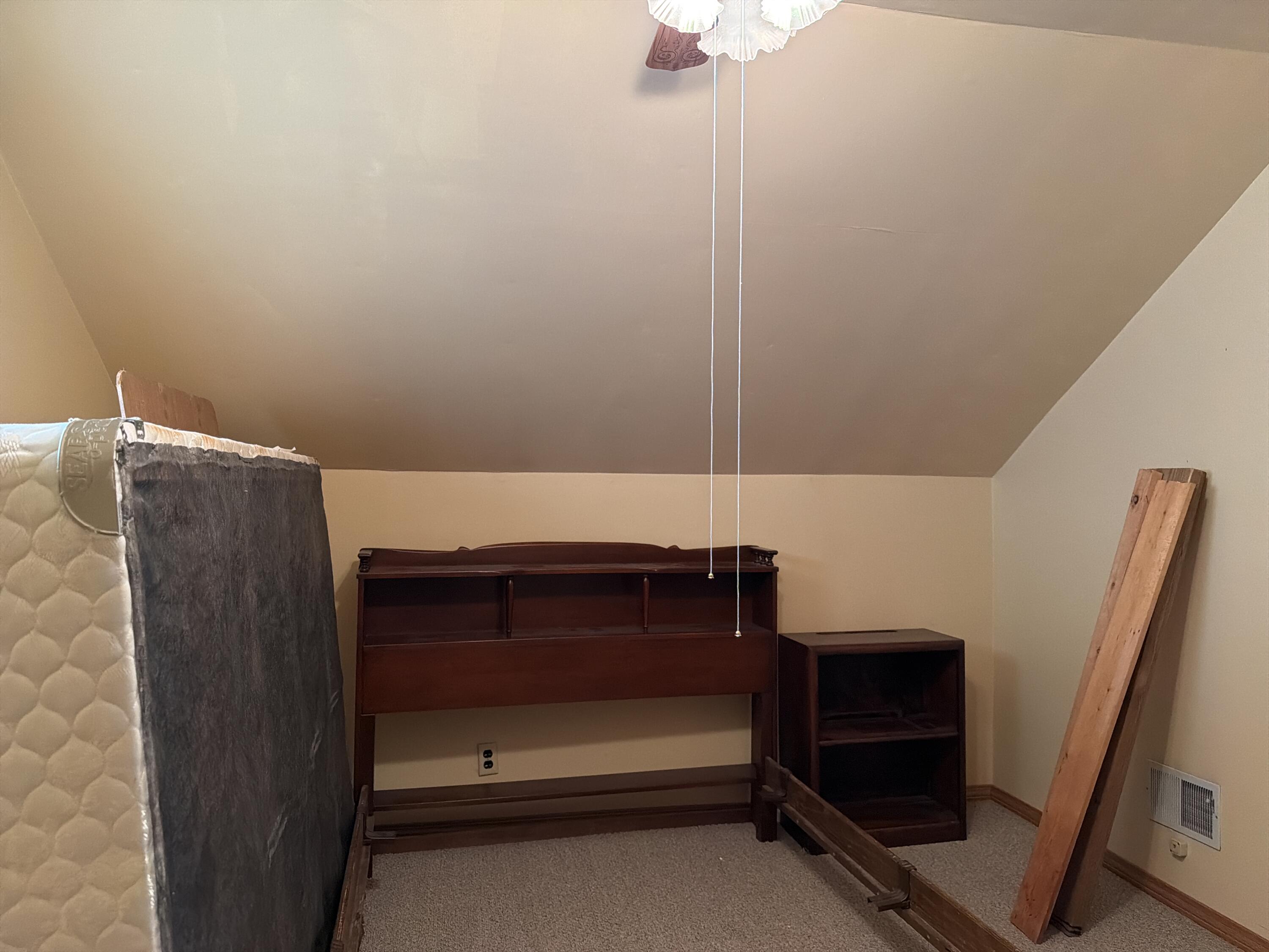 7203 West Hampton Avenue Milwaukee, WI 53218 - Photo 11 of 19 1781973414087