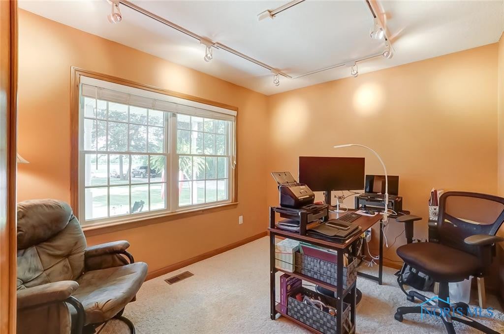 5179 Libbey Road Perrysburg, OH 43551 - Photo 22 of 41 Gallery Image 22