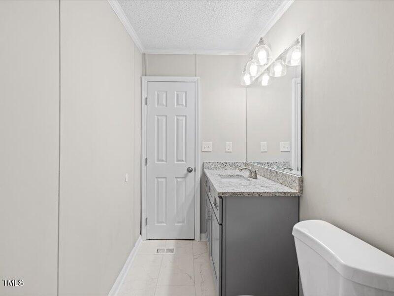 140 Gibbs Road Lillington, NC 27546 - Photo 31 of 42 1000029814