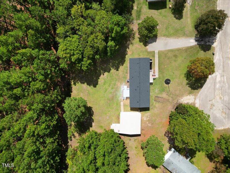 140 Gibbs Road Lillington, NC 27546 - Photo 6 of 42 1000029825