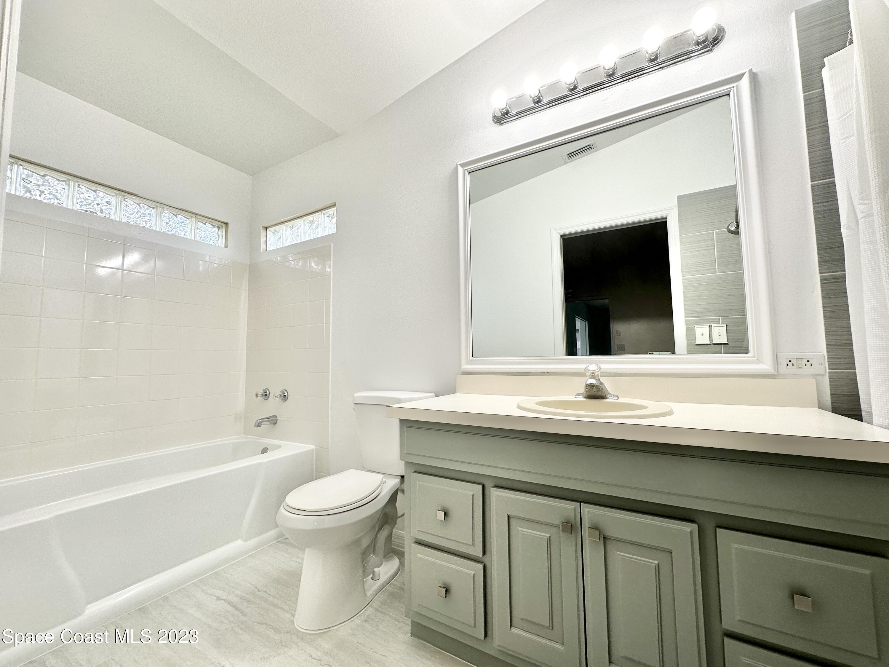 5354 Carrick Road Cocoa, FL 32927 - Photo 12 of 23 primary bathroom