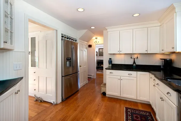 $1,295,000 | 101 Pond Street, Cohasset, MA 02025