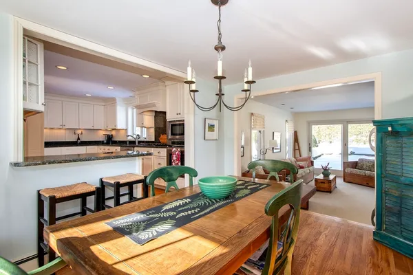 $1,295,000 | 101 Pond Street, Cohasset, MA 02025