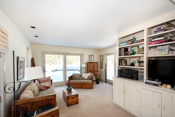 $1,295,000 | 101 Pond Street, Cohasset, MA 02025