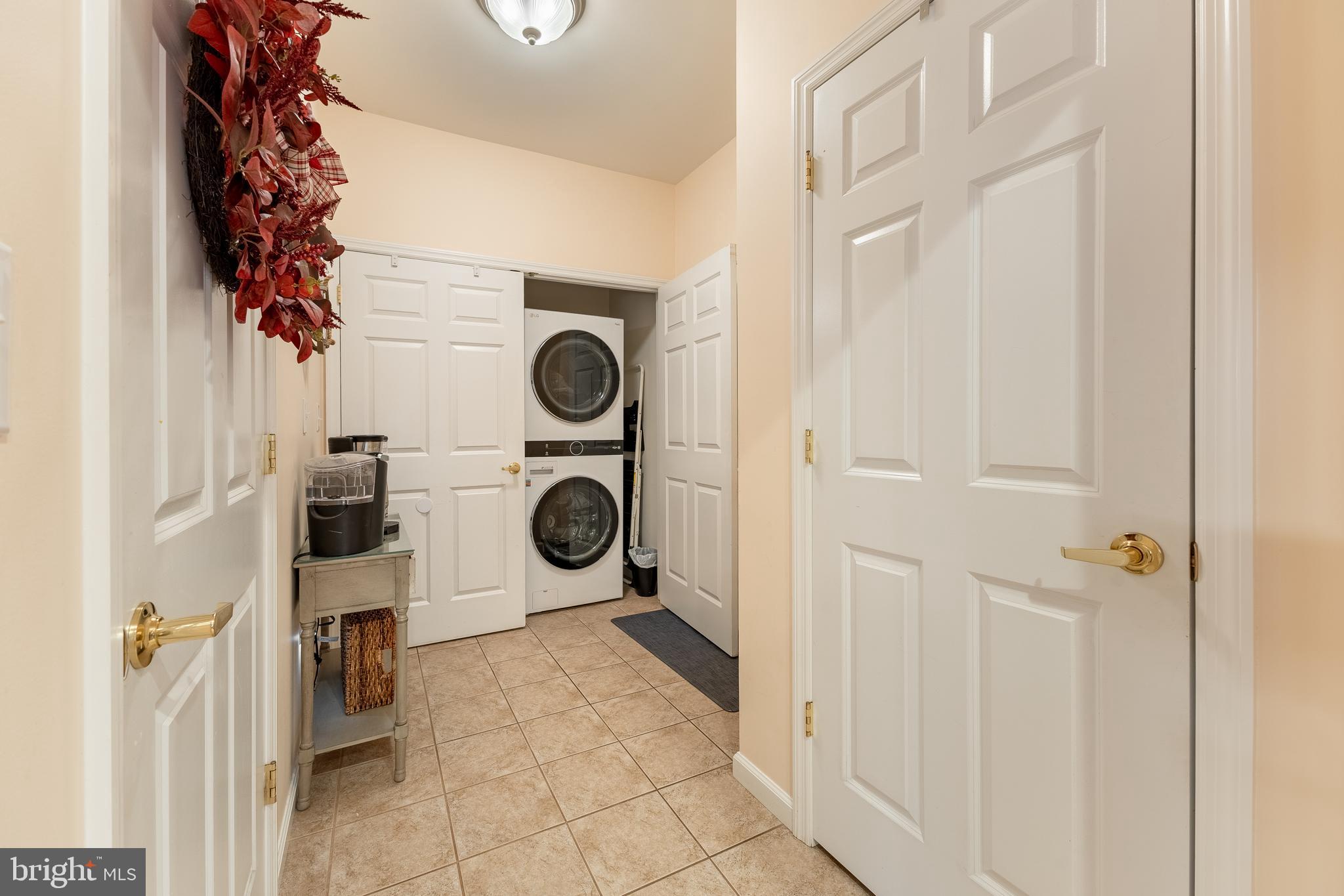 3221 Shellers Bend, Unit 848 State College, PA 16801 - Photo 12 of 34