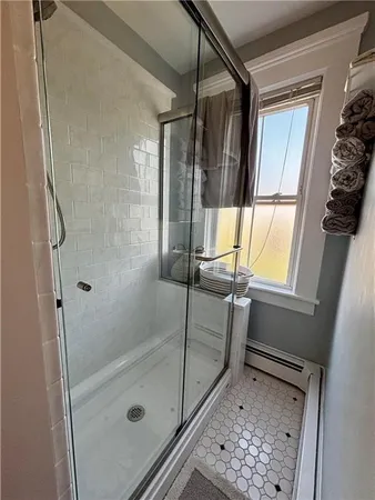 $2,600 | 51 Annandale Road, Unit 2, Newport, RI 02840