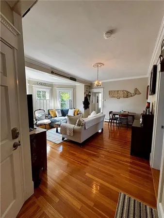 $2,600 | 51 Annandale Road, Unit 2, Newport, RI 02840