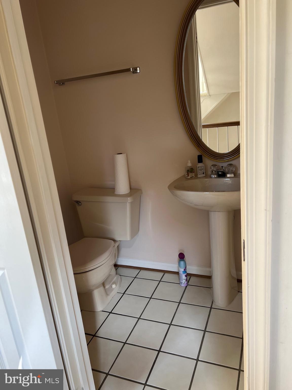 1371 Heritage Oak Way Reston, VA 20194 - Photo 24 of 26