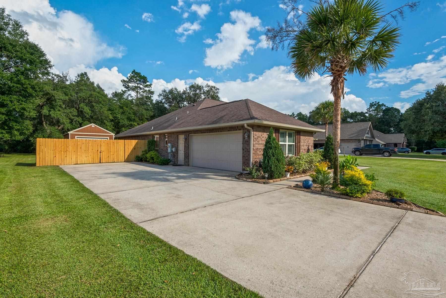 5648 Heatherton Road Milton, FL 32570 - Photo 3 of 46 Gallery Image 3