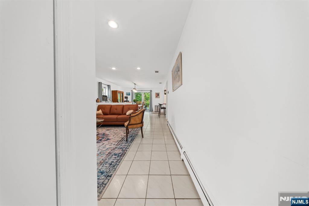 132 Spring Street Leonia, NJ 07605 - Photo 18 of 47
